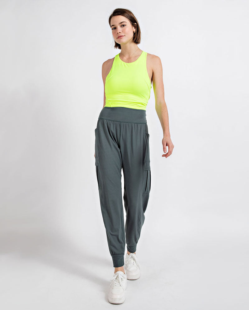 RAE MODE - BUTTER JOGGER WITH SIDE POCKETS