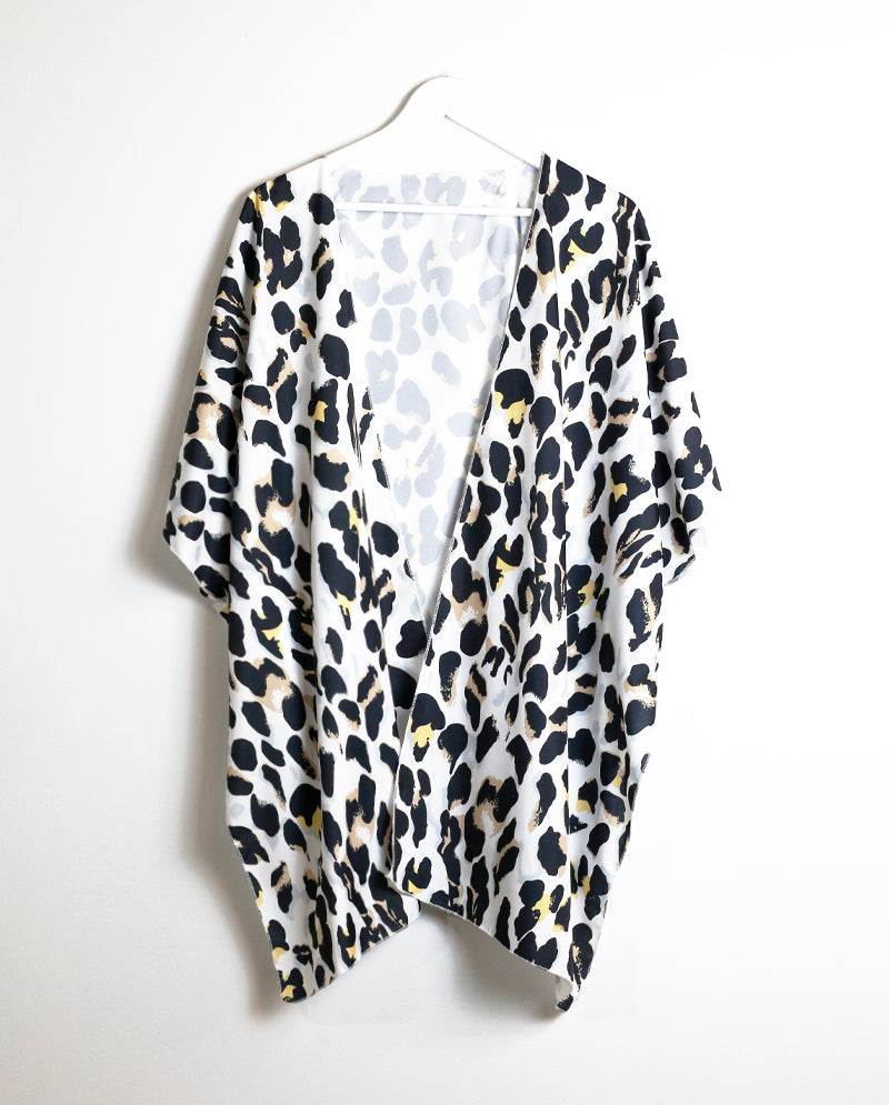 IC GURL - Animal printing Beach Shawl